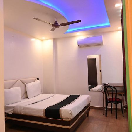 Hotel Riddhi Regency 러크나우 외부 사진