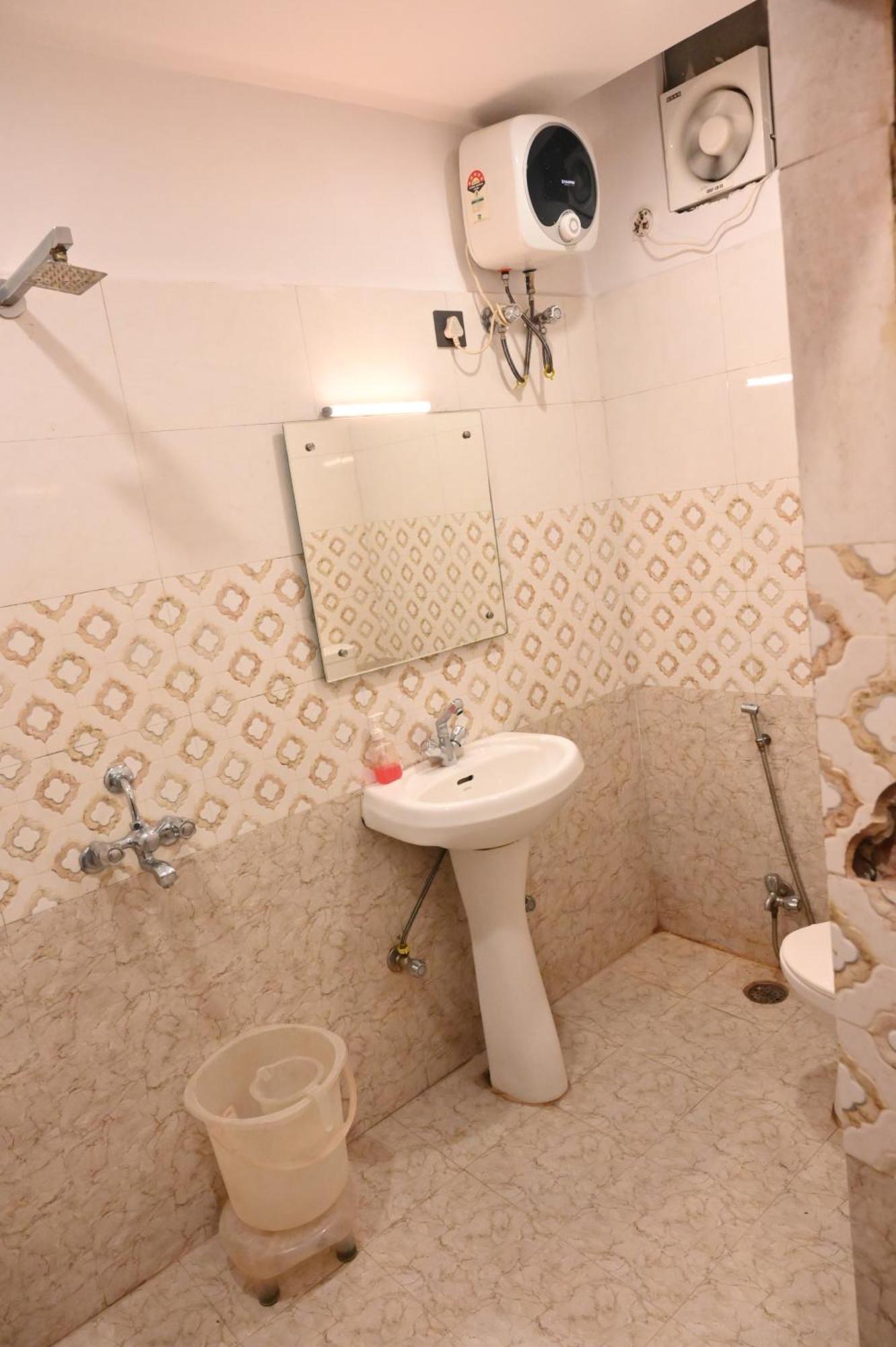 Hotel Riddhi Regency 러크나우 외부 사진